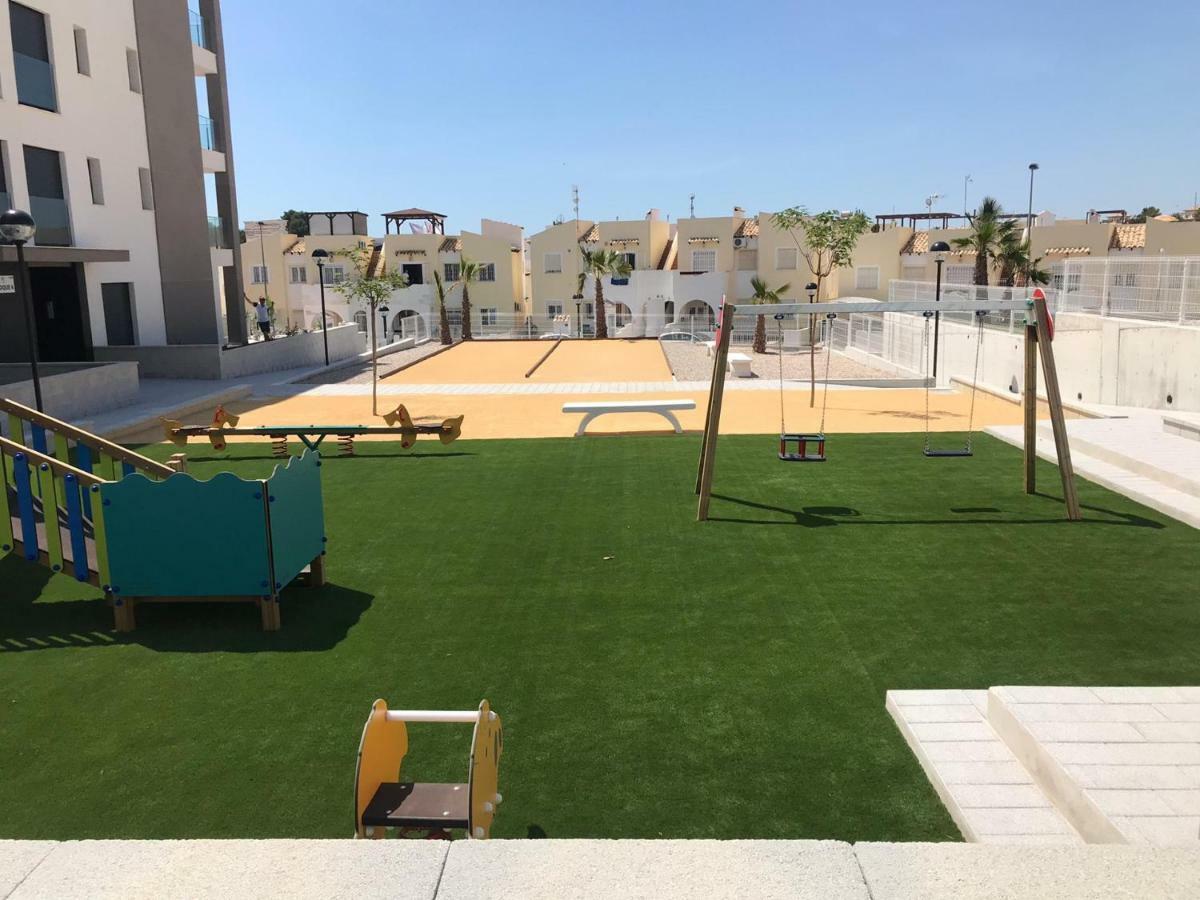 Bel appartement à moins d 1km du Golf Villamartin Orihuela Exterior foto